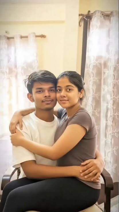 New Instagram Viral Video 19 minutes Link , Instagram Couple New Viral Video Download Link